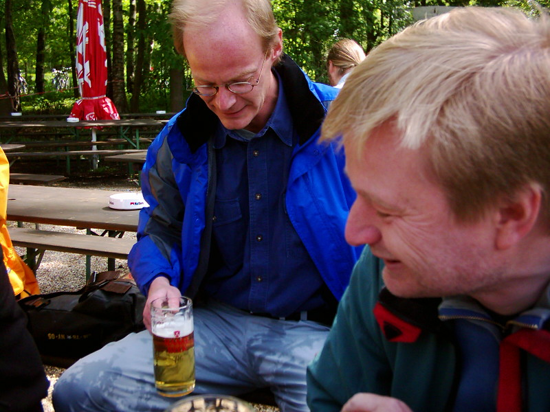 2005 Fadadach